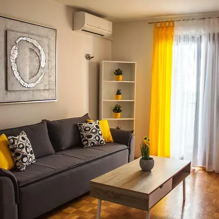 Apartment Kaya *